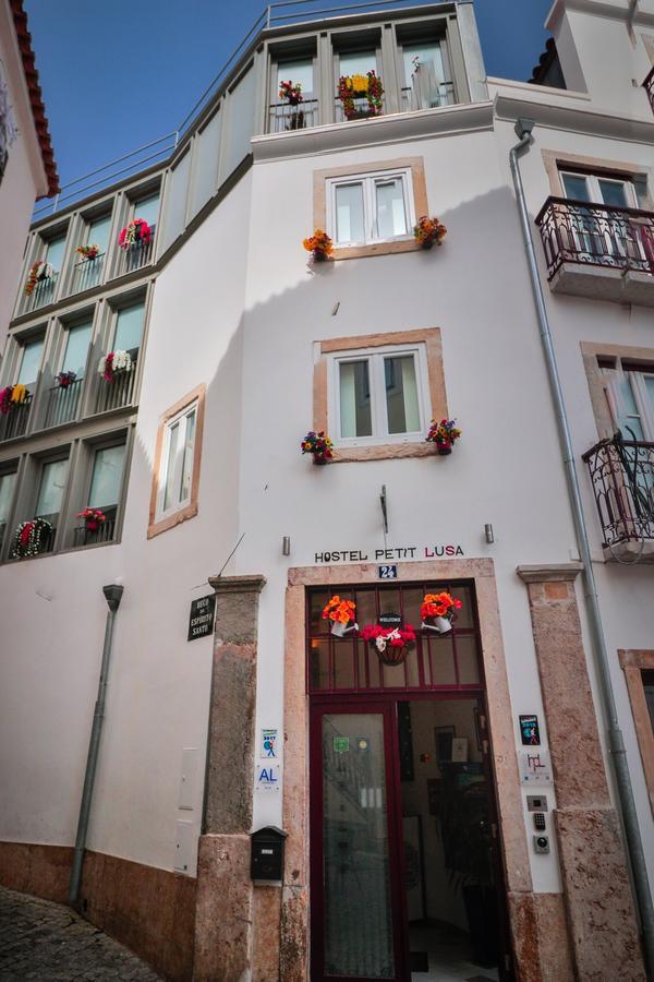 House Petit Lusa Guest house 2*