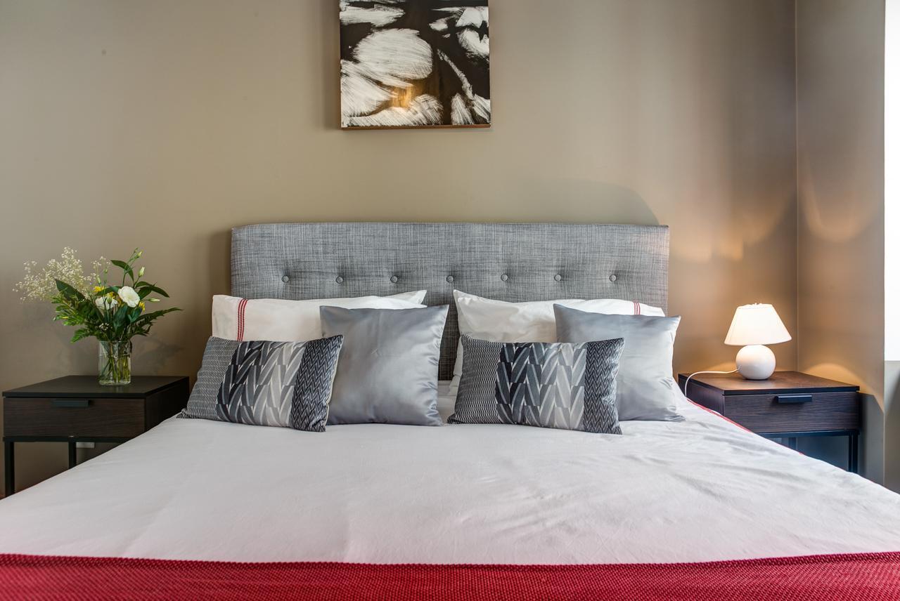 Empire Building By Homing Apartment Lisbon