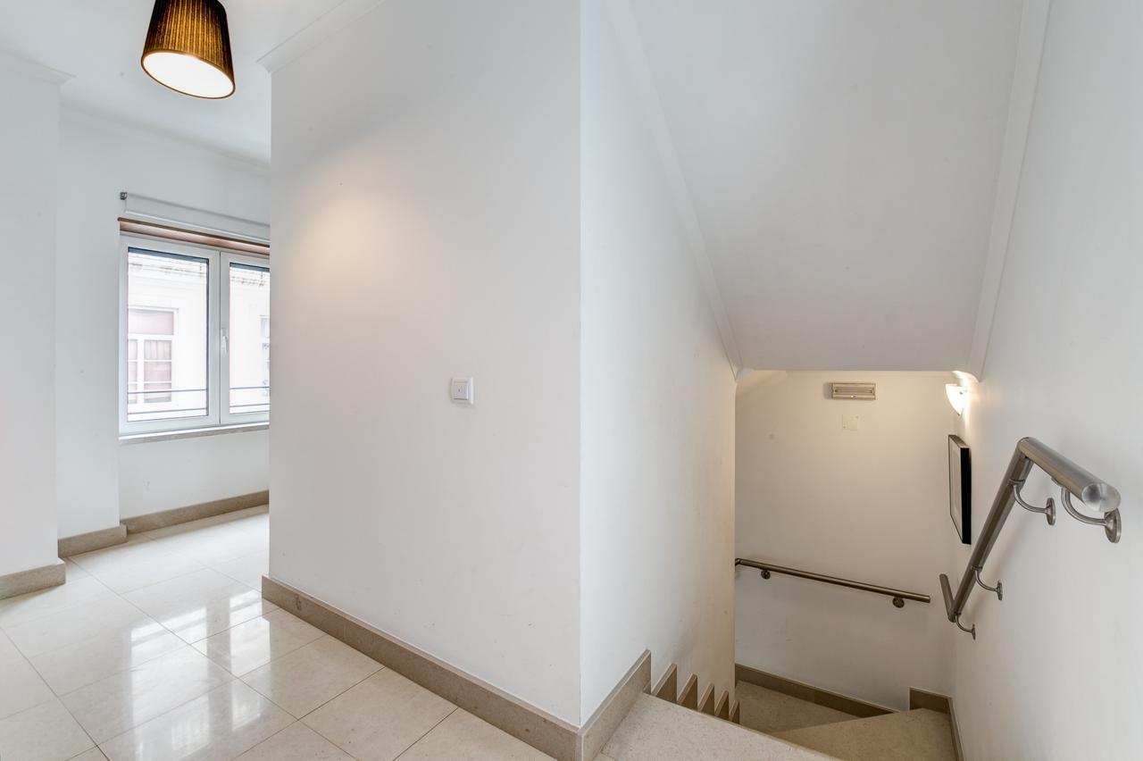 Apartment Empire Building By Homing