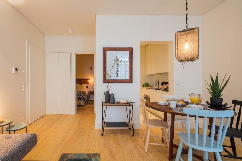 Apartment Almaria Edificio Officina Real