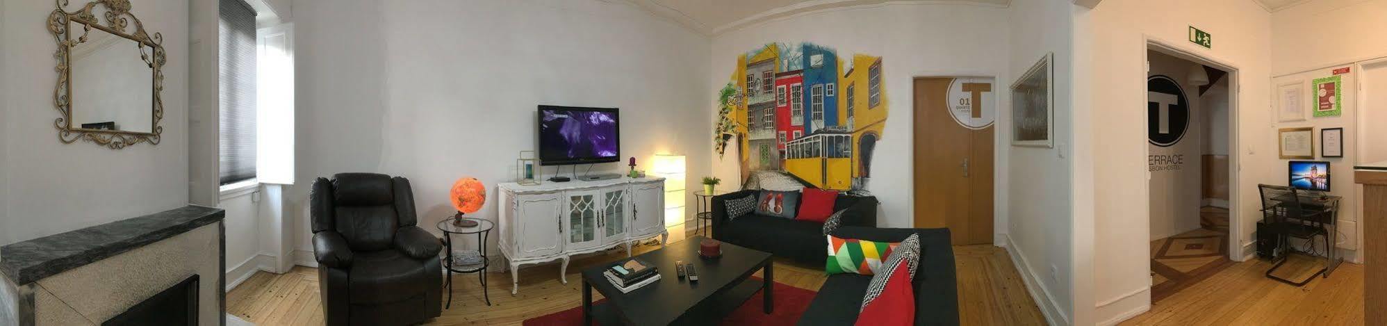 Terrace Albergue *