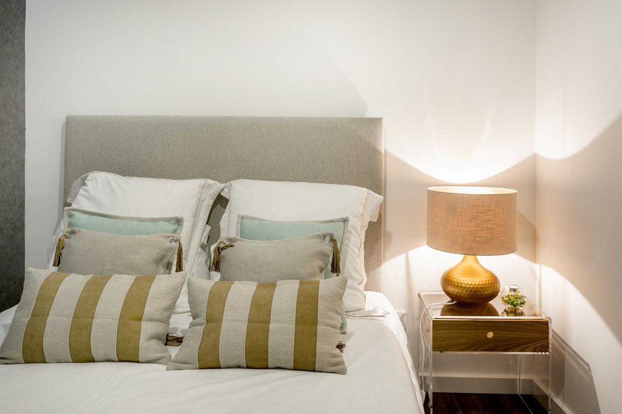 Lively 2 Bedroom In Iconic Alfama! * Lisbon