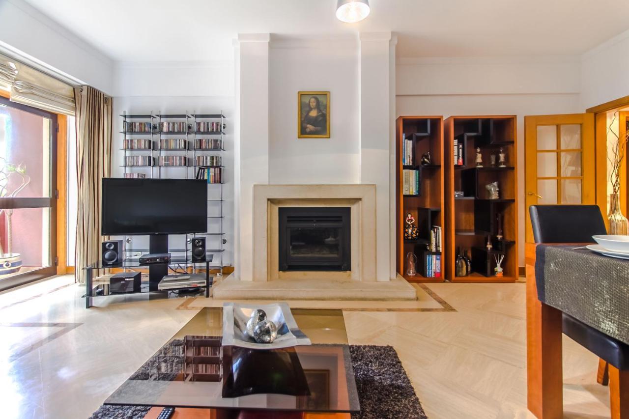 Place & Beyond Apartment