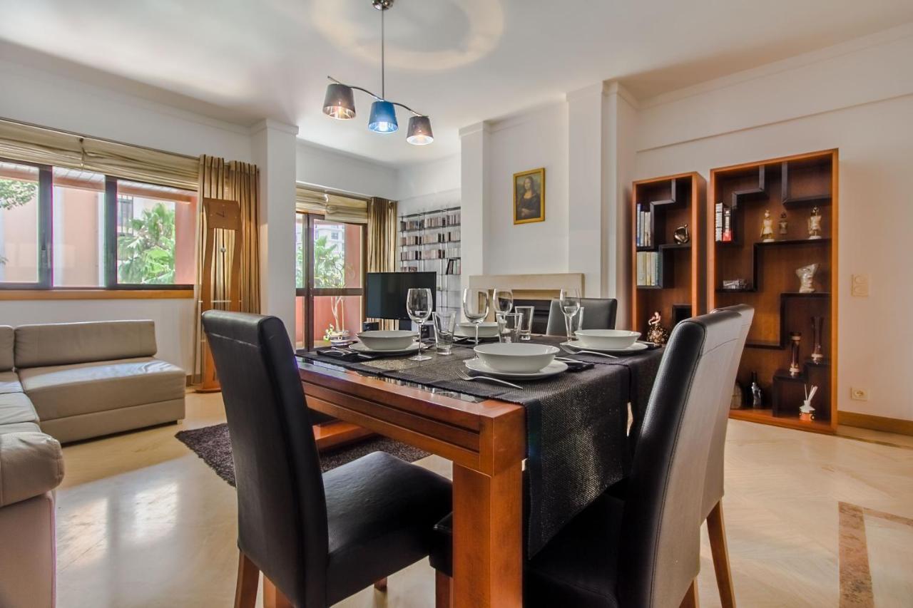 Place & Beyond Apartment Lisbon