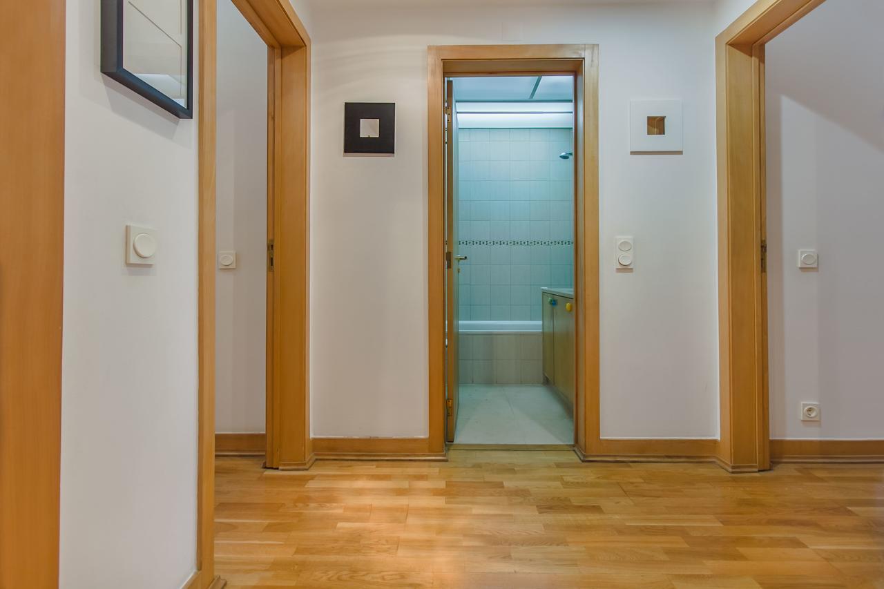 Place & Beyond Apartment Lisbon