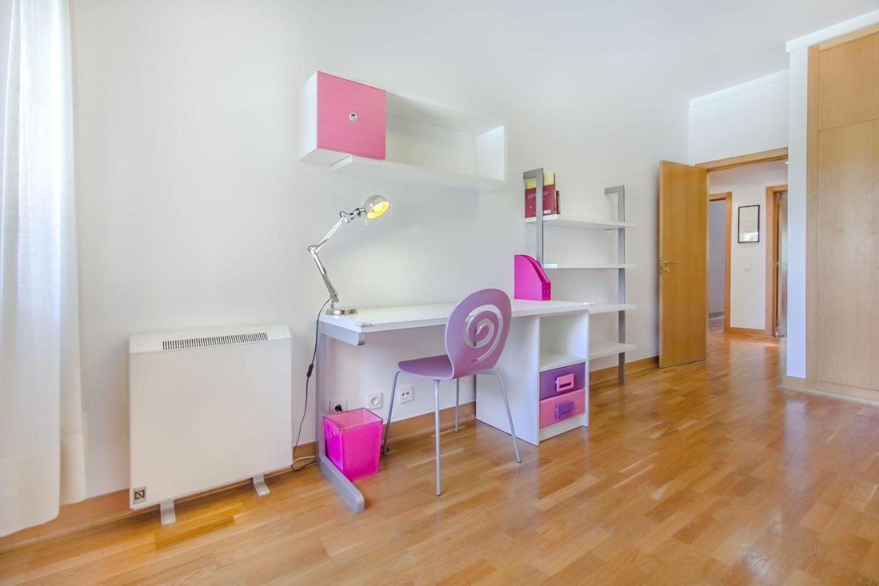 Apartment Place & Beyond Lisbon