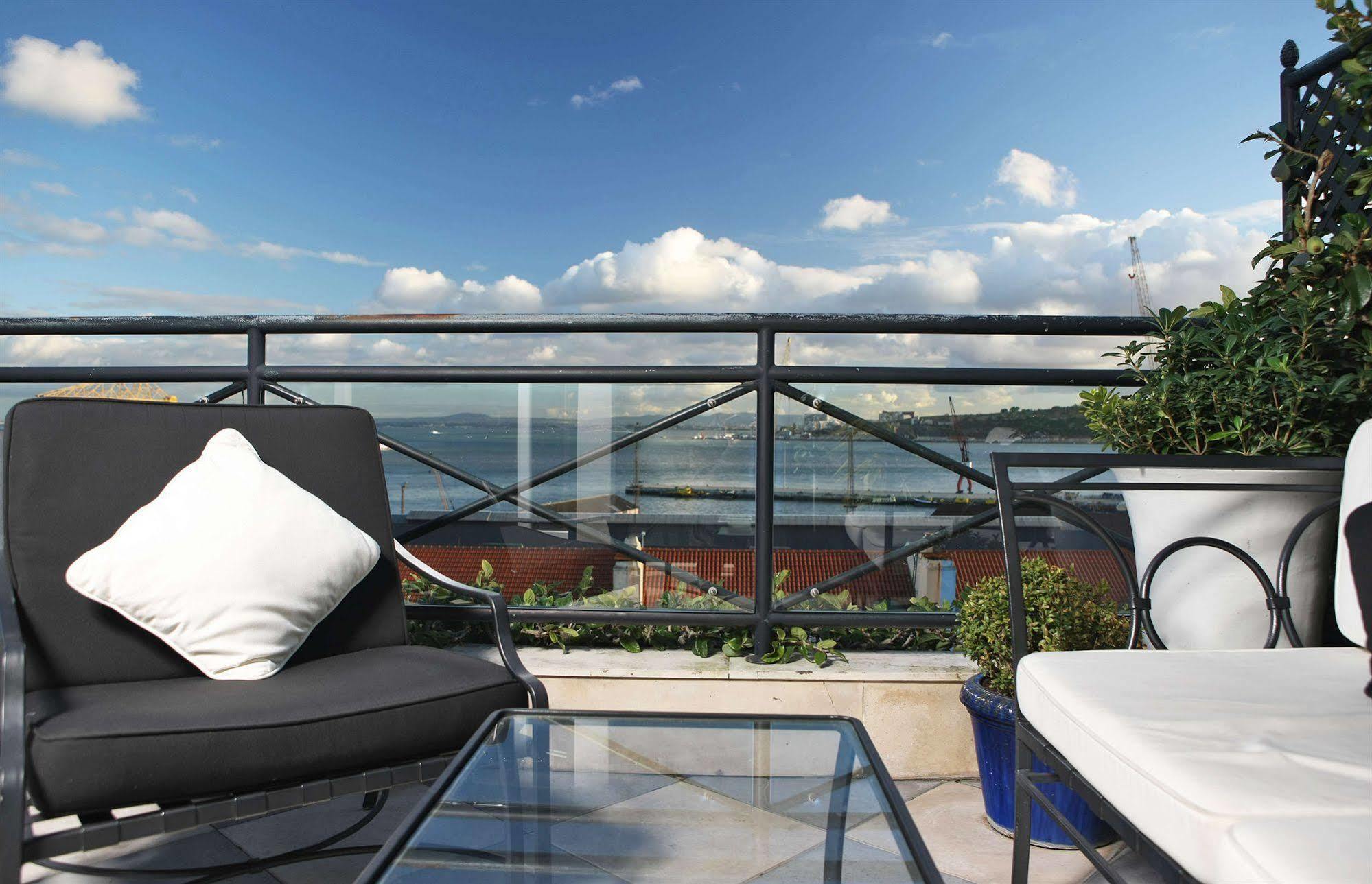 As Janelas Verdes - Heritage Collection - Riverside 4*