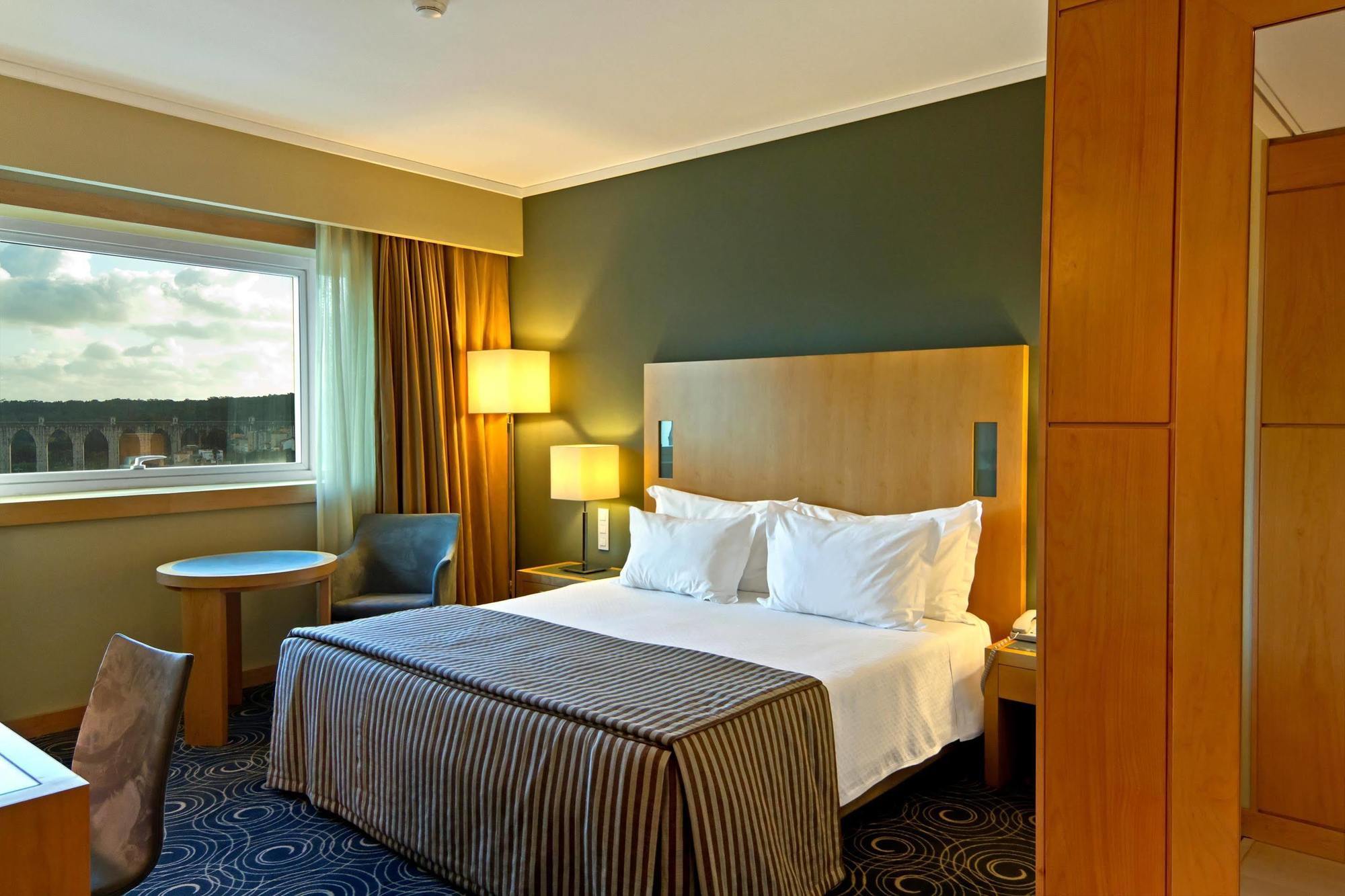 Hotel Sana Malhoa