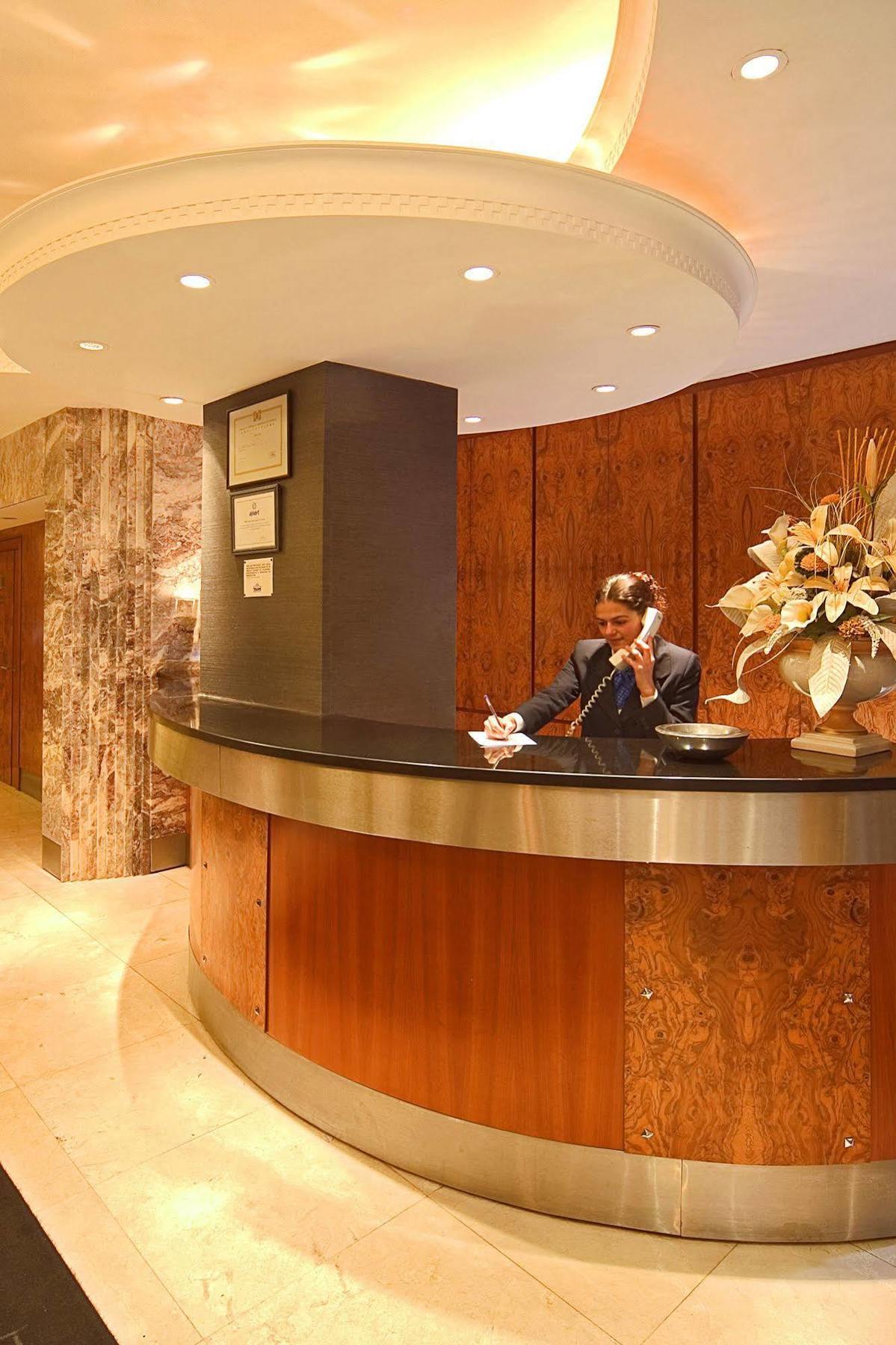 Travel Park Hotel 3*