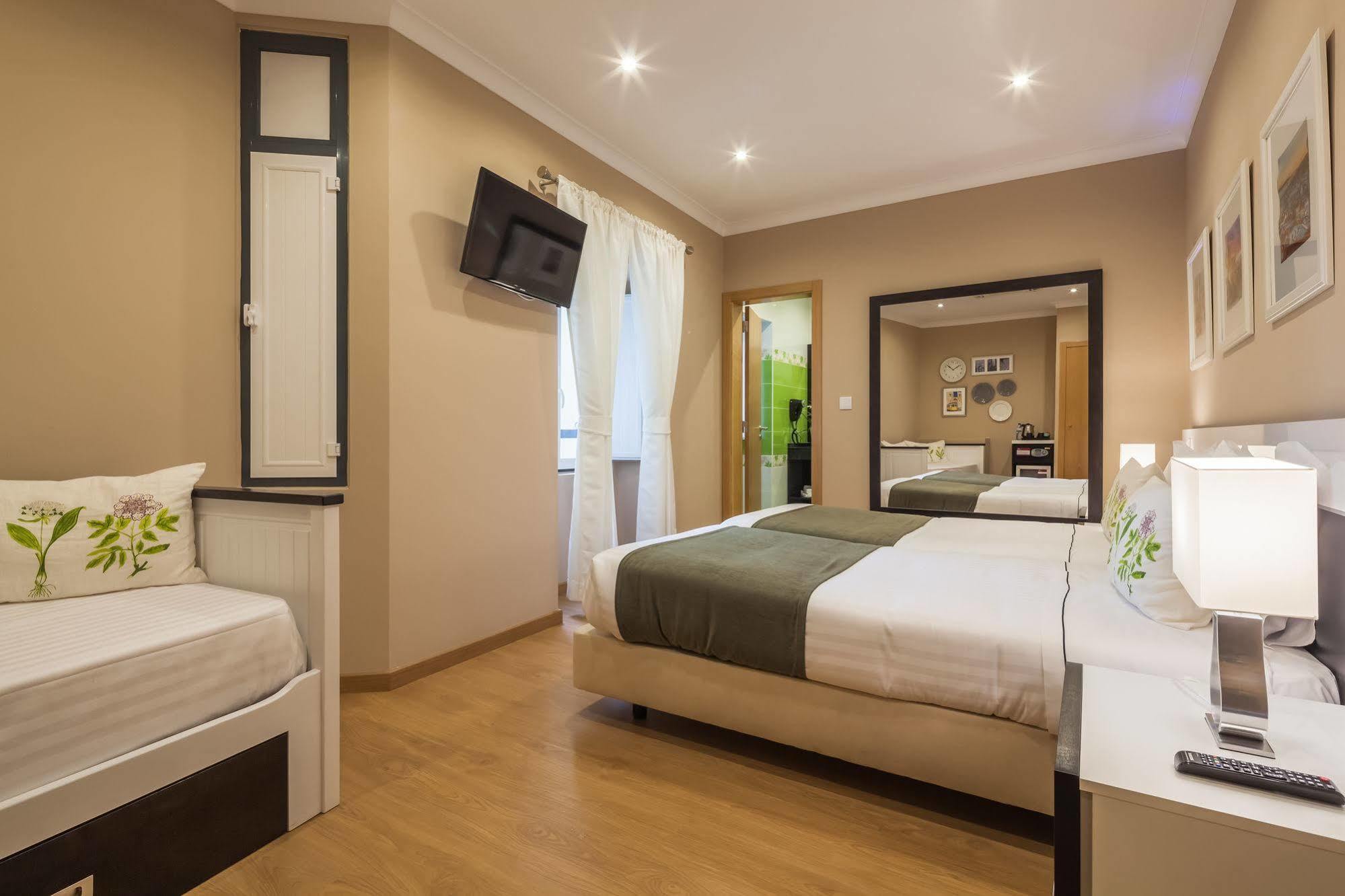 Nova 3* Lisbon