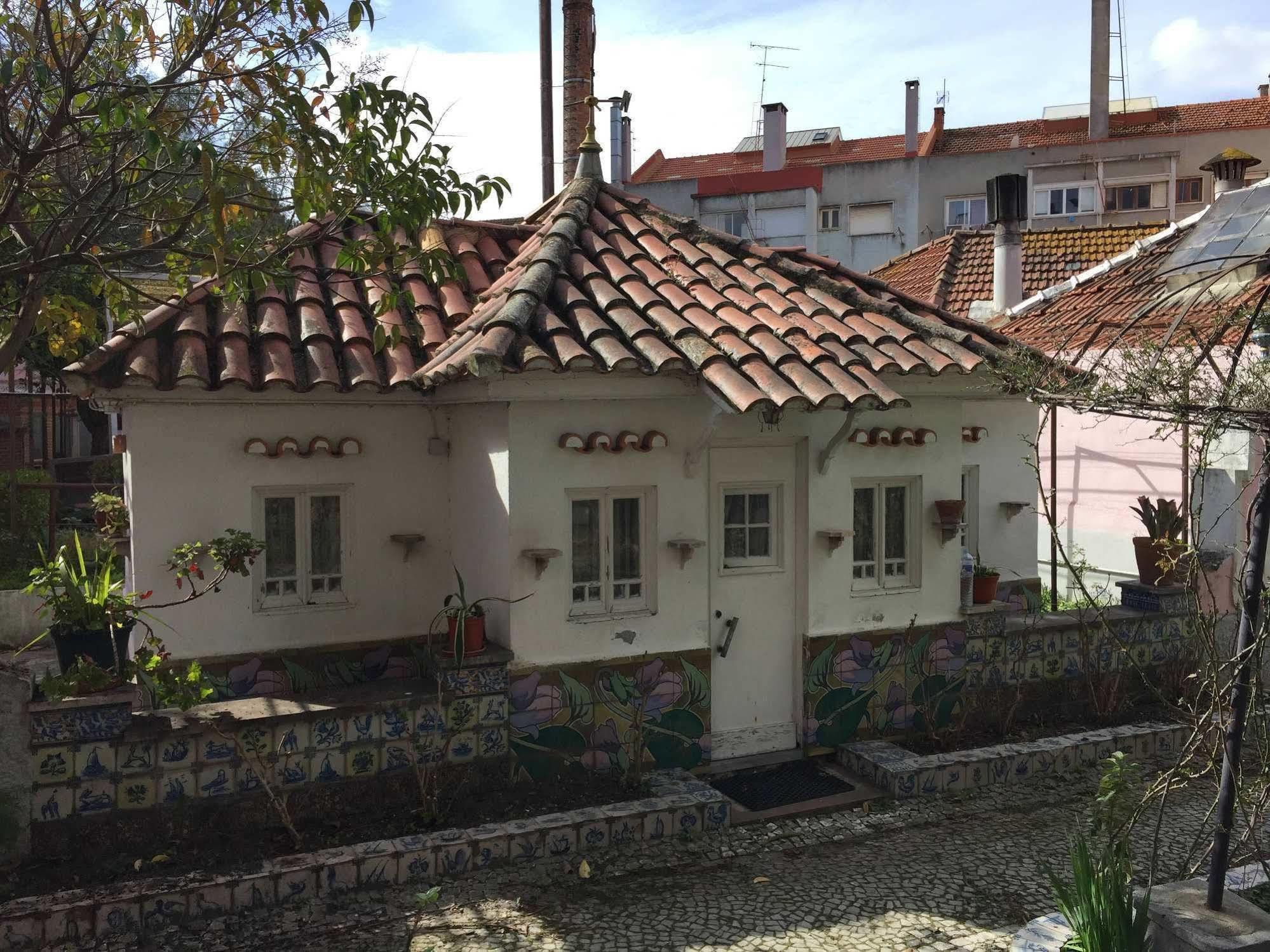 Sant Jordi Hostel *