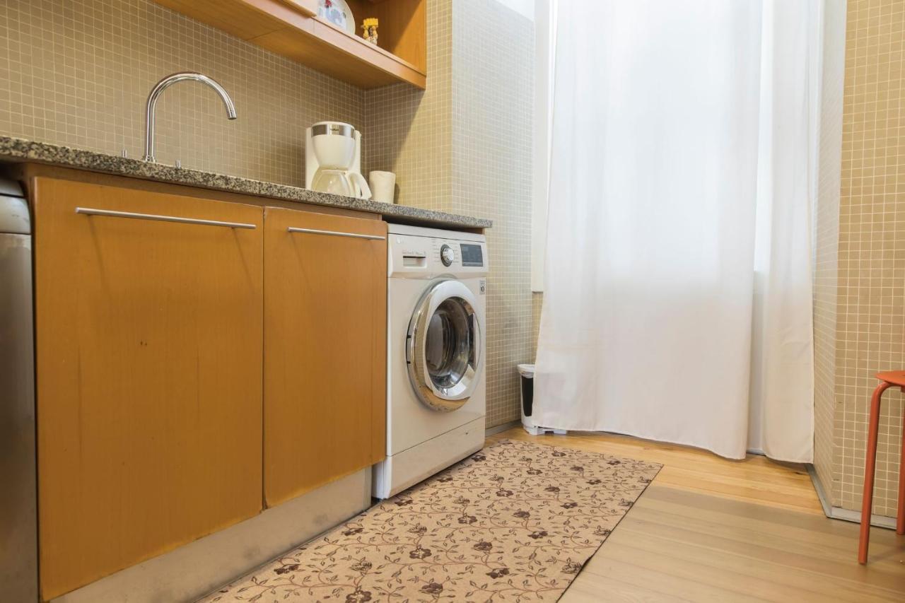 Apartment Lovelystay - Downtown Cosy Wonder