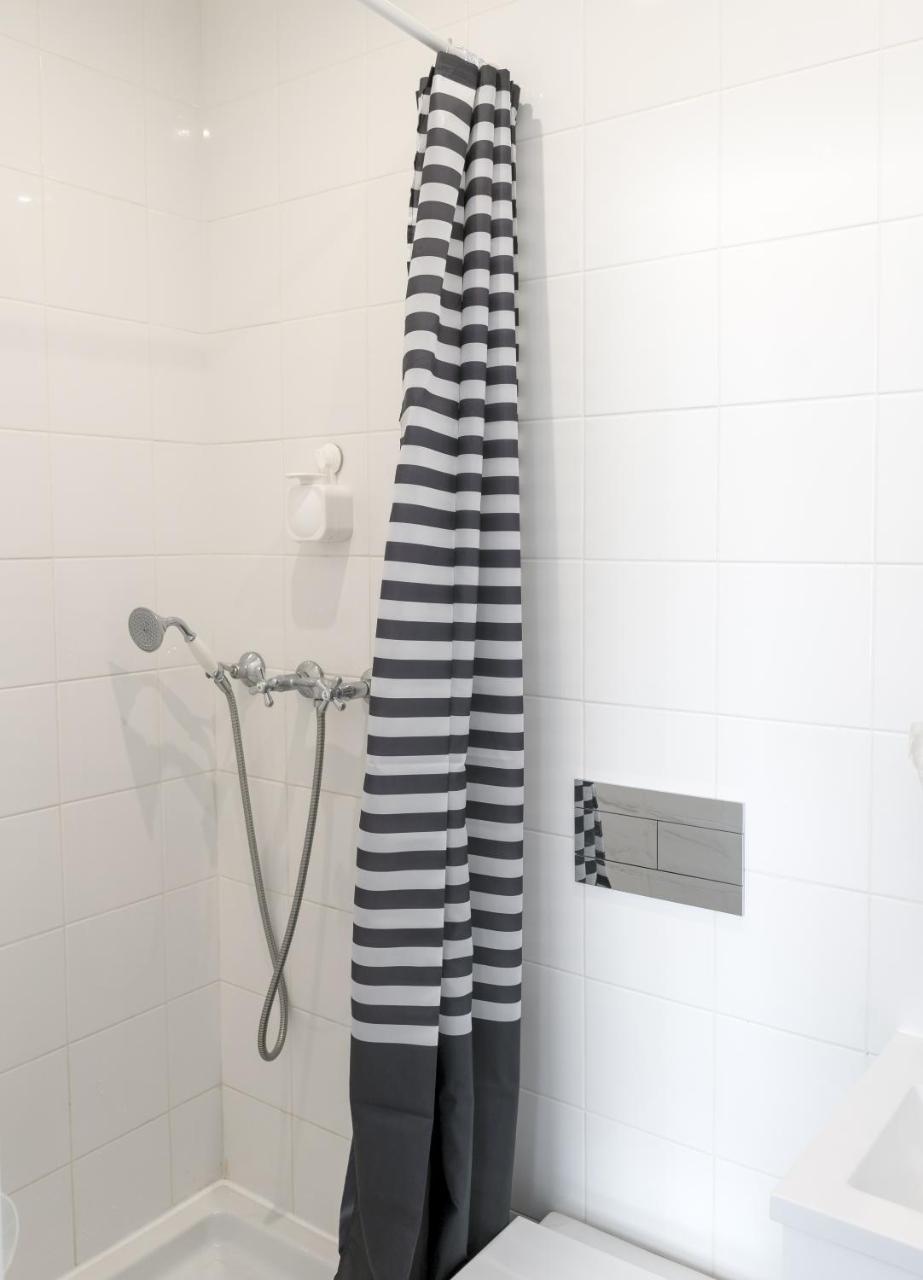Downtown Guest house 3*