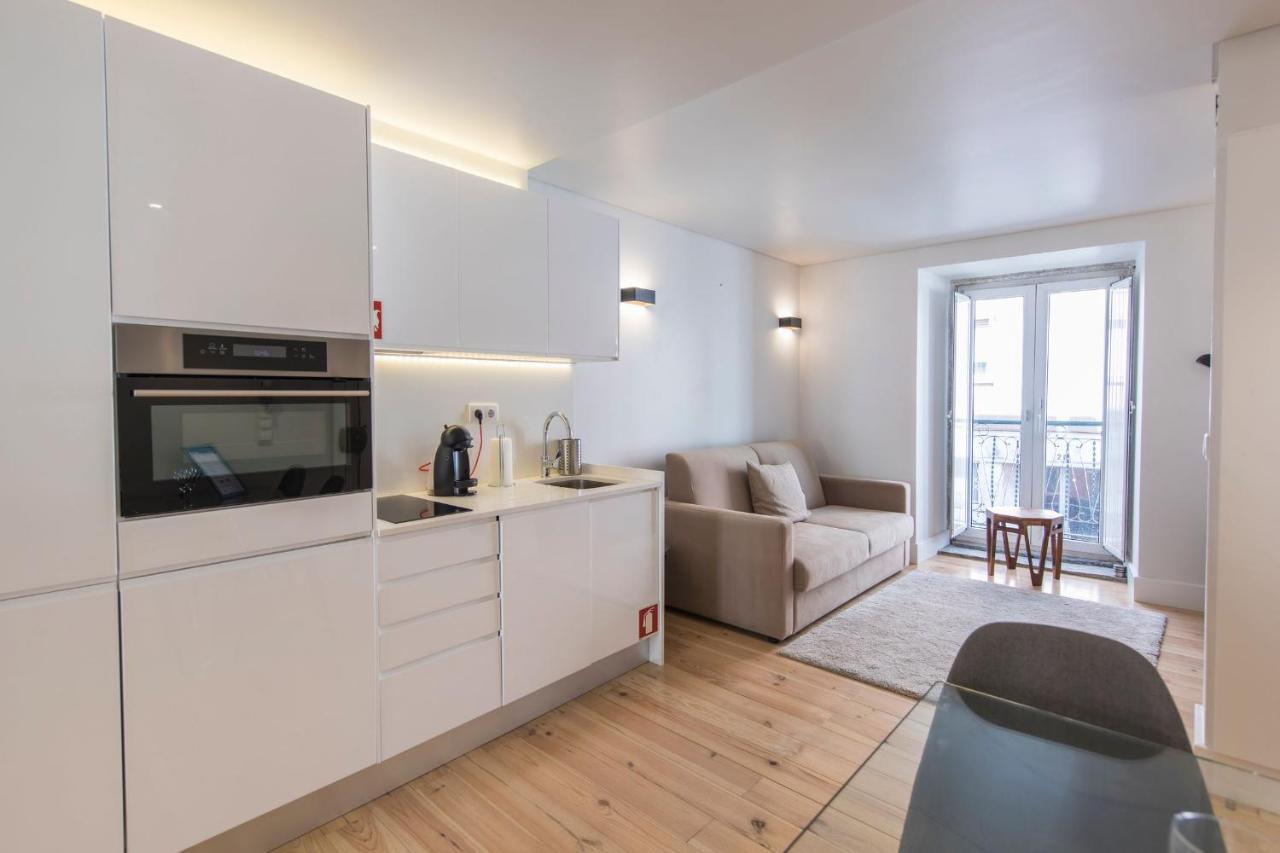 Apartment Lovelystay - Principe Real: Modern And Comfort! Lisbon