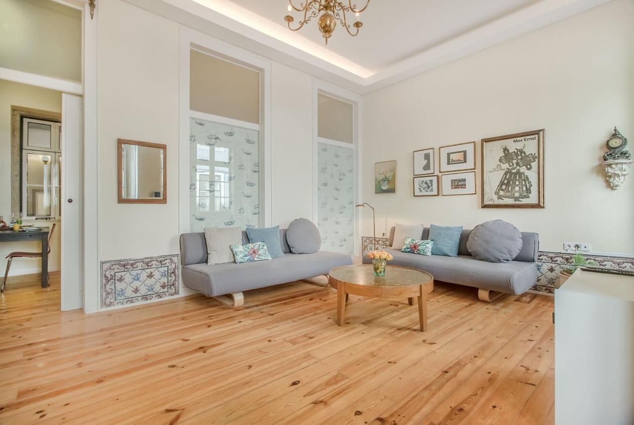 Correeiros Downtown - Historic Apartamento