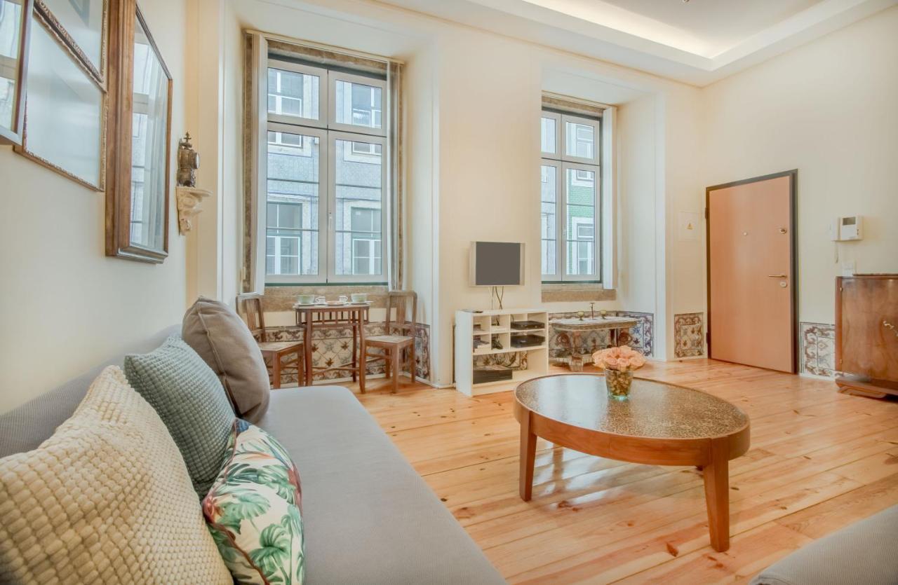 Correeiros Downtown - Historic Apartamento