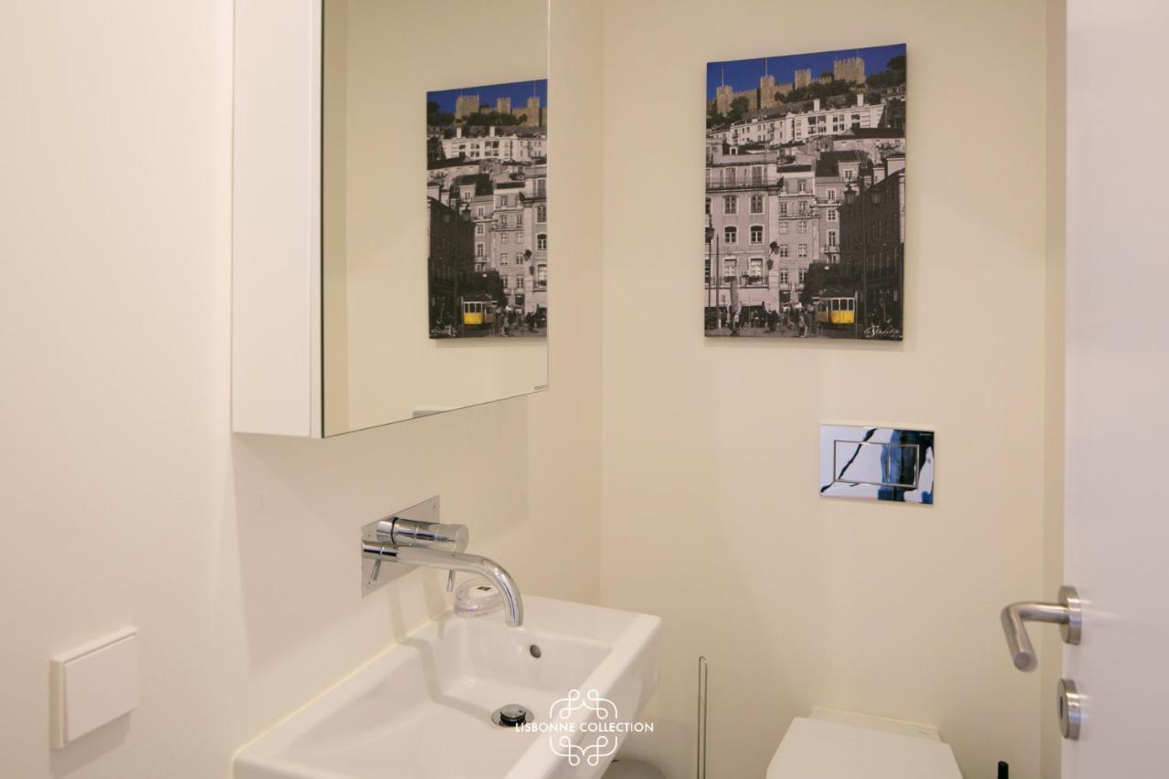 Designer With Pool By Lovelystay Apartment
