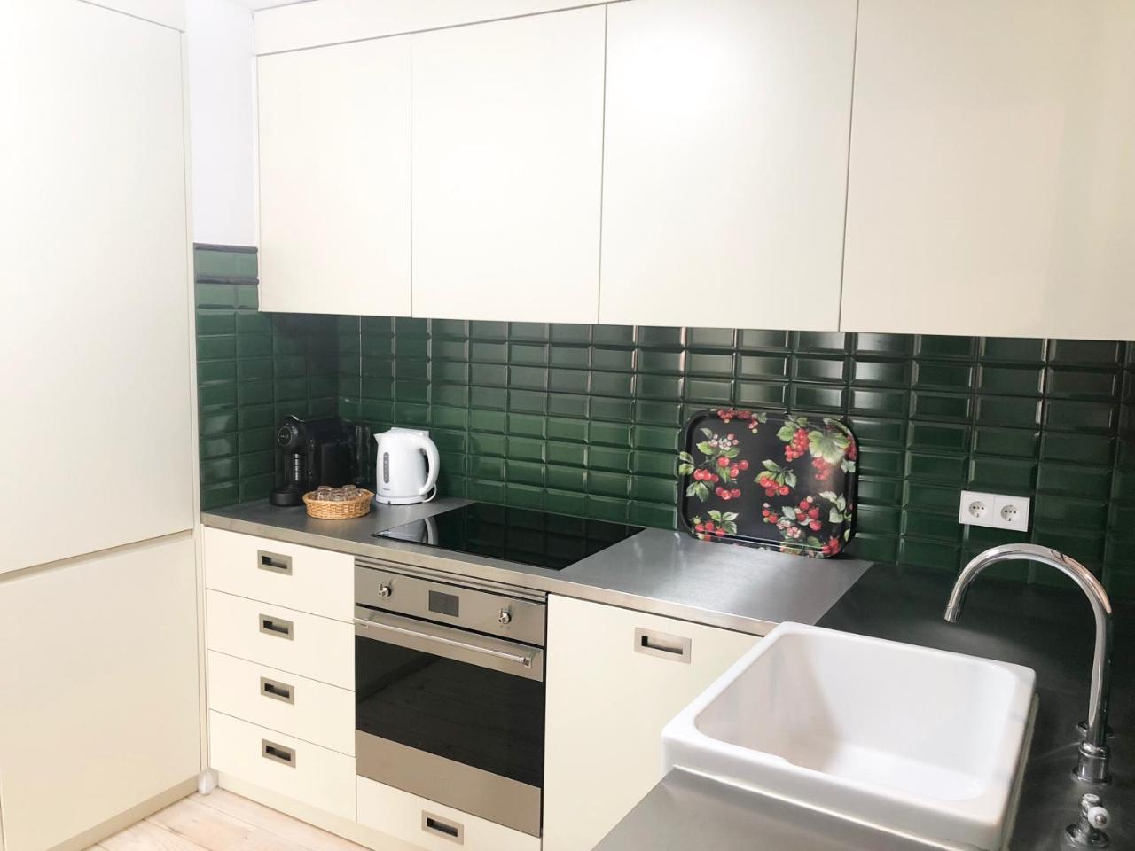 Apartment Wallis Padaria 32 Lisbon