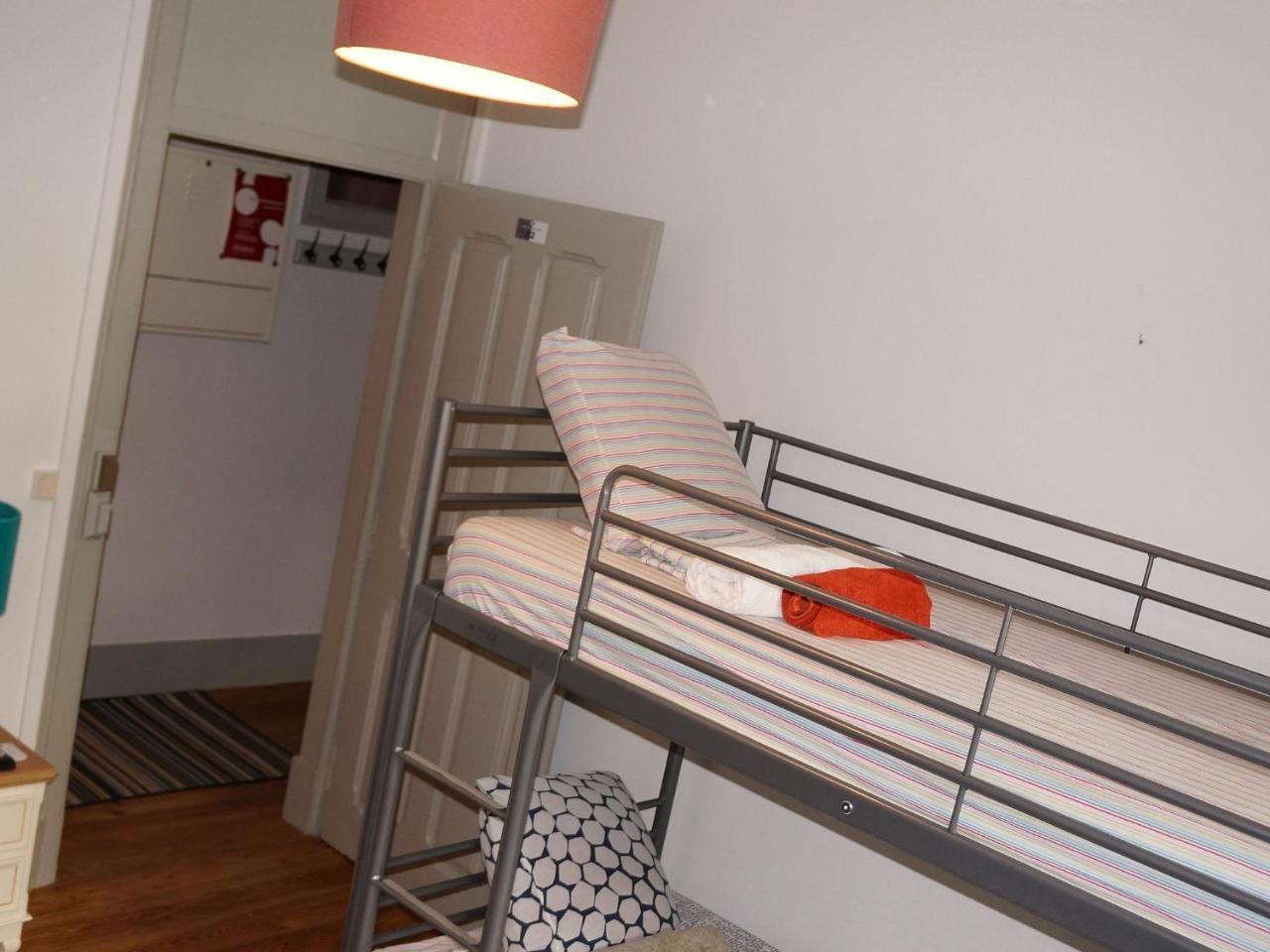 Apartment White And Grey *