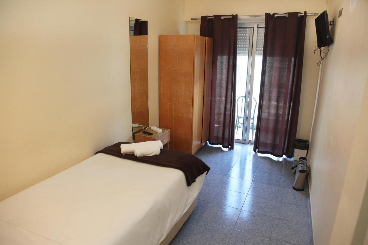 Lisbon Suite Home 2*