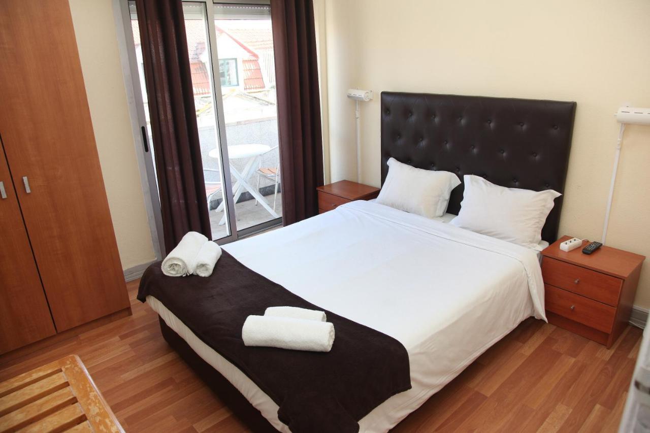 Lisbon Suite Home 2*