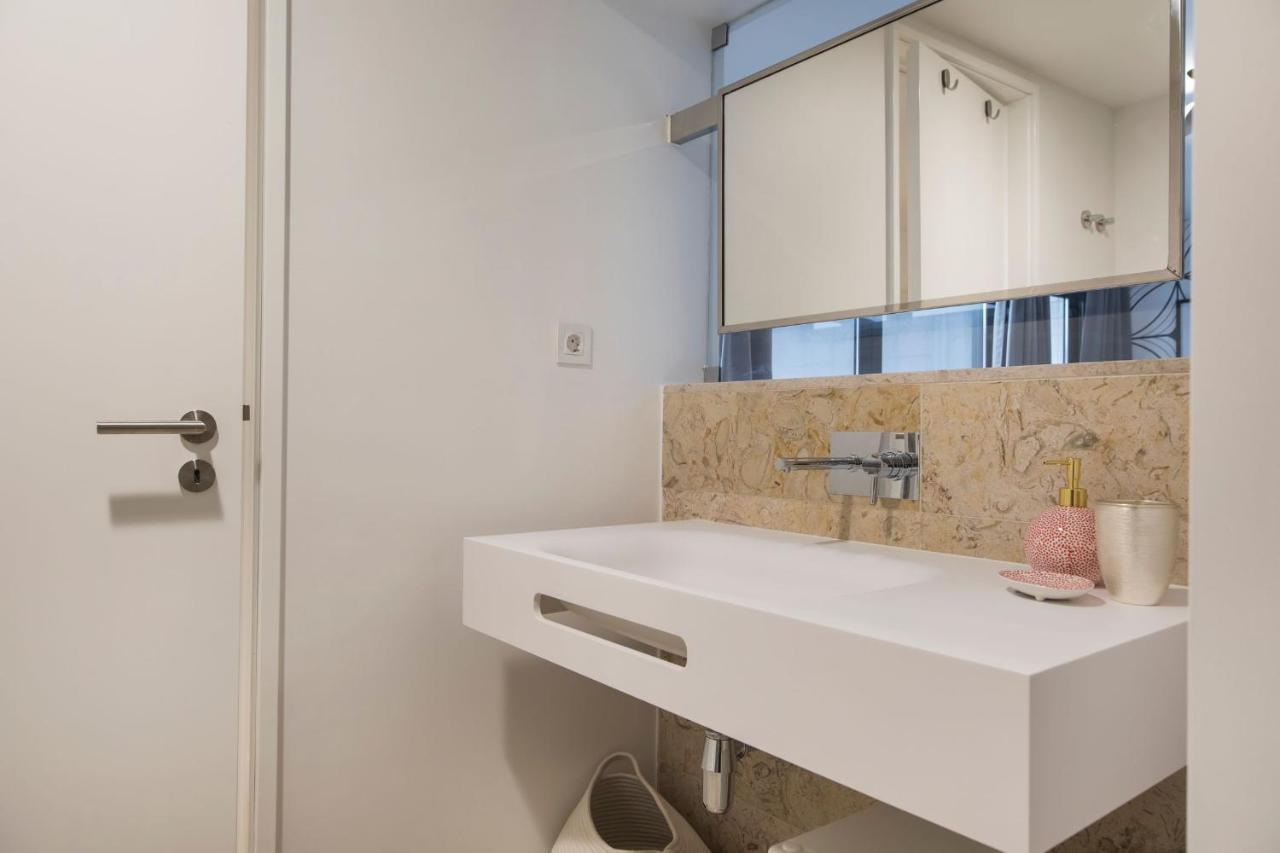 Lovelystay - Modern And Colourful Flat In The Heart Of Graca Apartment *