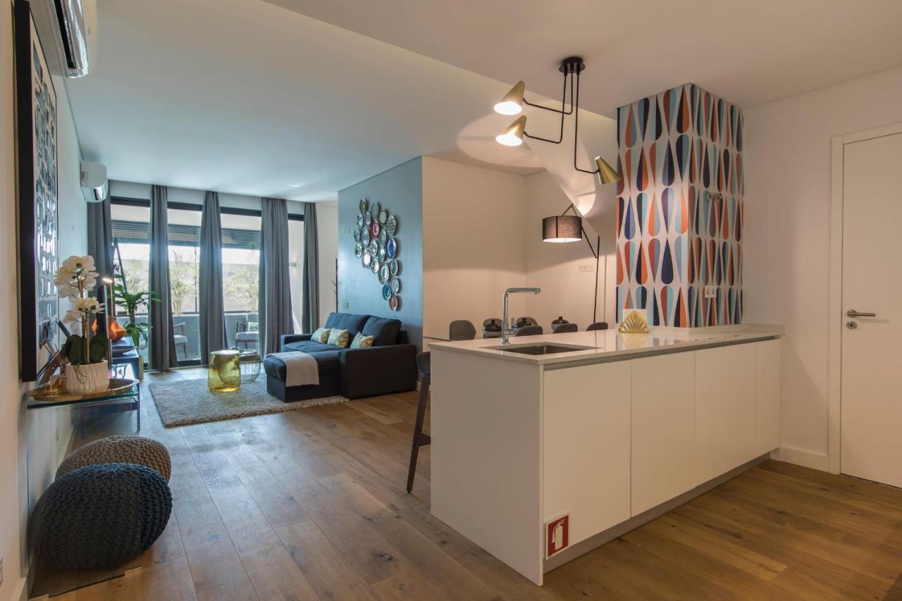 Lovelystay - Modern And Colourful Flat In The Heart Of Graca Lisbon