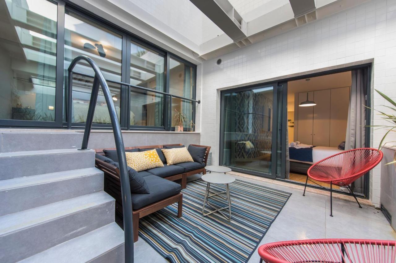Lovelystay - Modern And Colourful Flat In The Heart Of Graca *