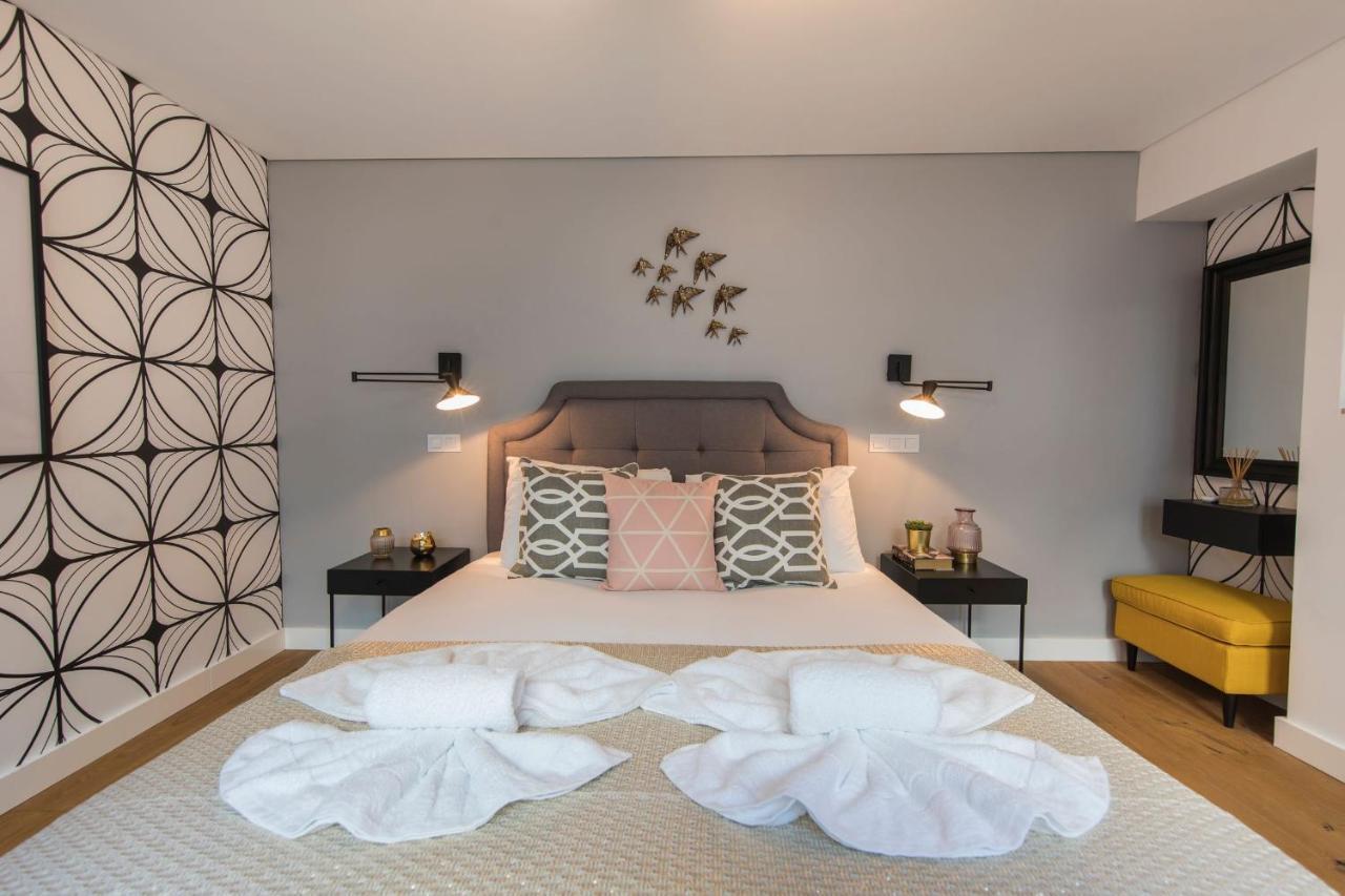 Apartment Lovelystay - Modern And Colourful Flat In The Heart Of Graca *
