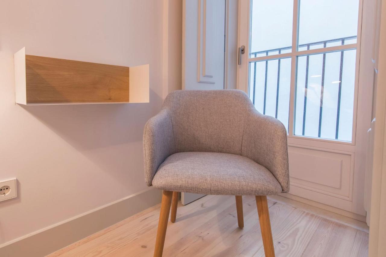Apartment Lovelystay - Charming 3 Bedroom Wonder Downtown *