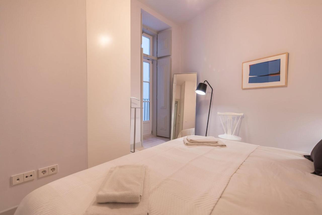 Apartment Lovelystay - Charming 3 Bedroom Wonder Downtown