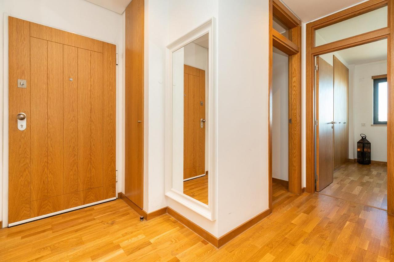 Modern 2 Bedroom With Balcony And Amazing Views * Lisbon