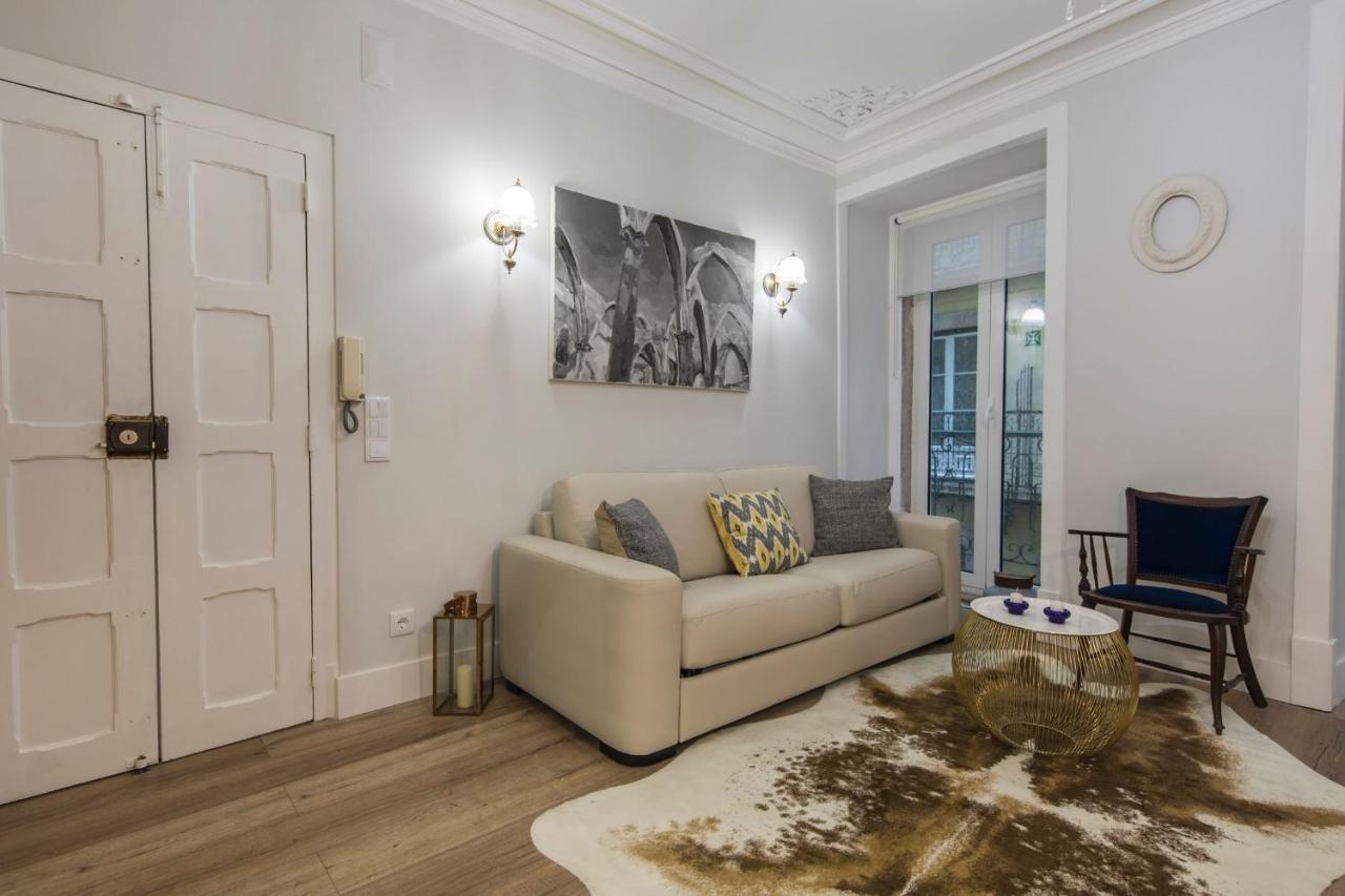 Lovelystay - Vintage Flat Near Santa Justa Elevator! *