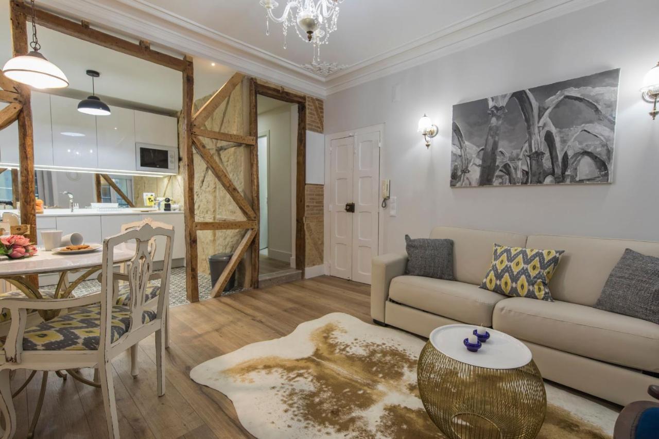 Apartment Lovelystay - Vintage Flat Near Santa Justa Elevator! *