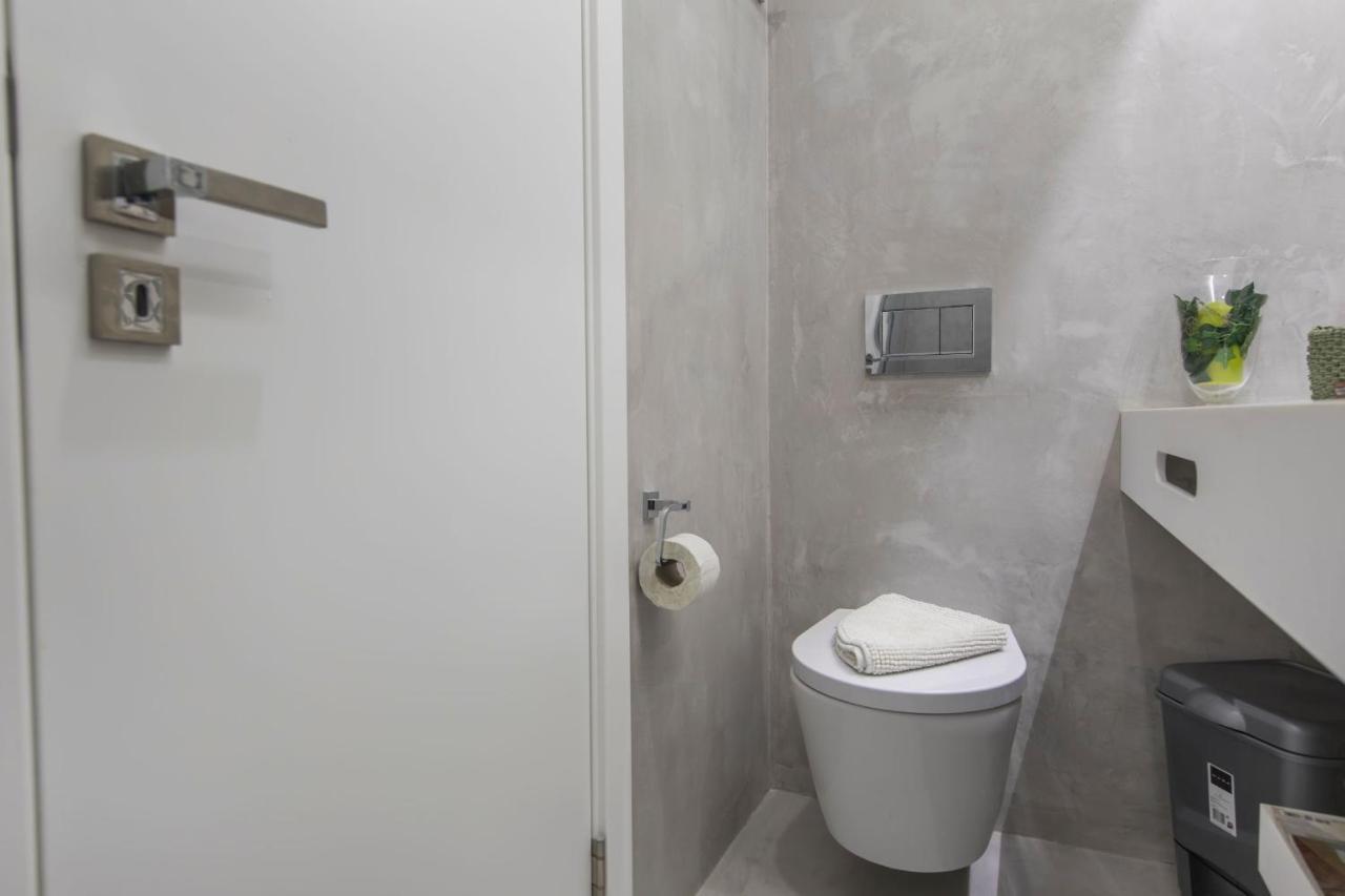 Apartment Lovelystay - Vintage Flat Near Santa Justa Elevator! Lisbon
