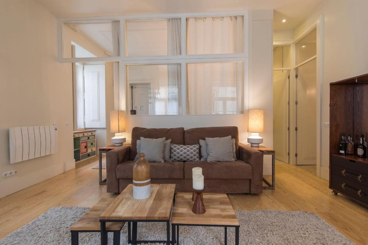 Lovelystay - Cozy Duplex In Alfama Apartment