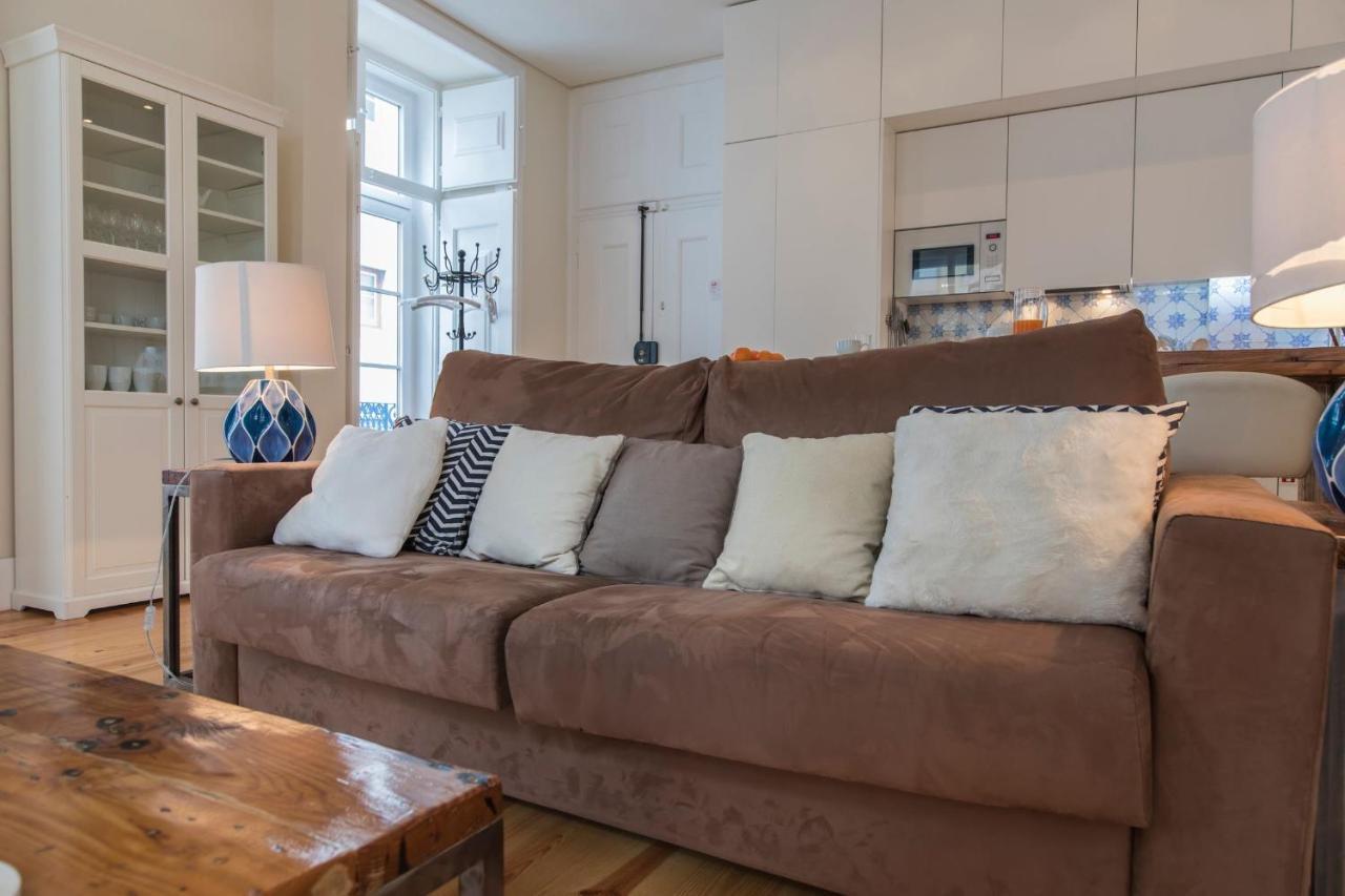 Lovelystay - Cozy Duplex In Alfama Apartment