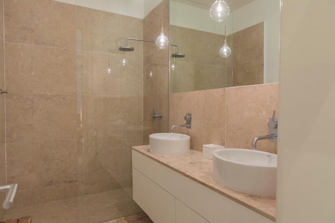 Lovelystay - Cozy Duplex In Alfama Lisbon