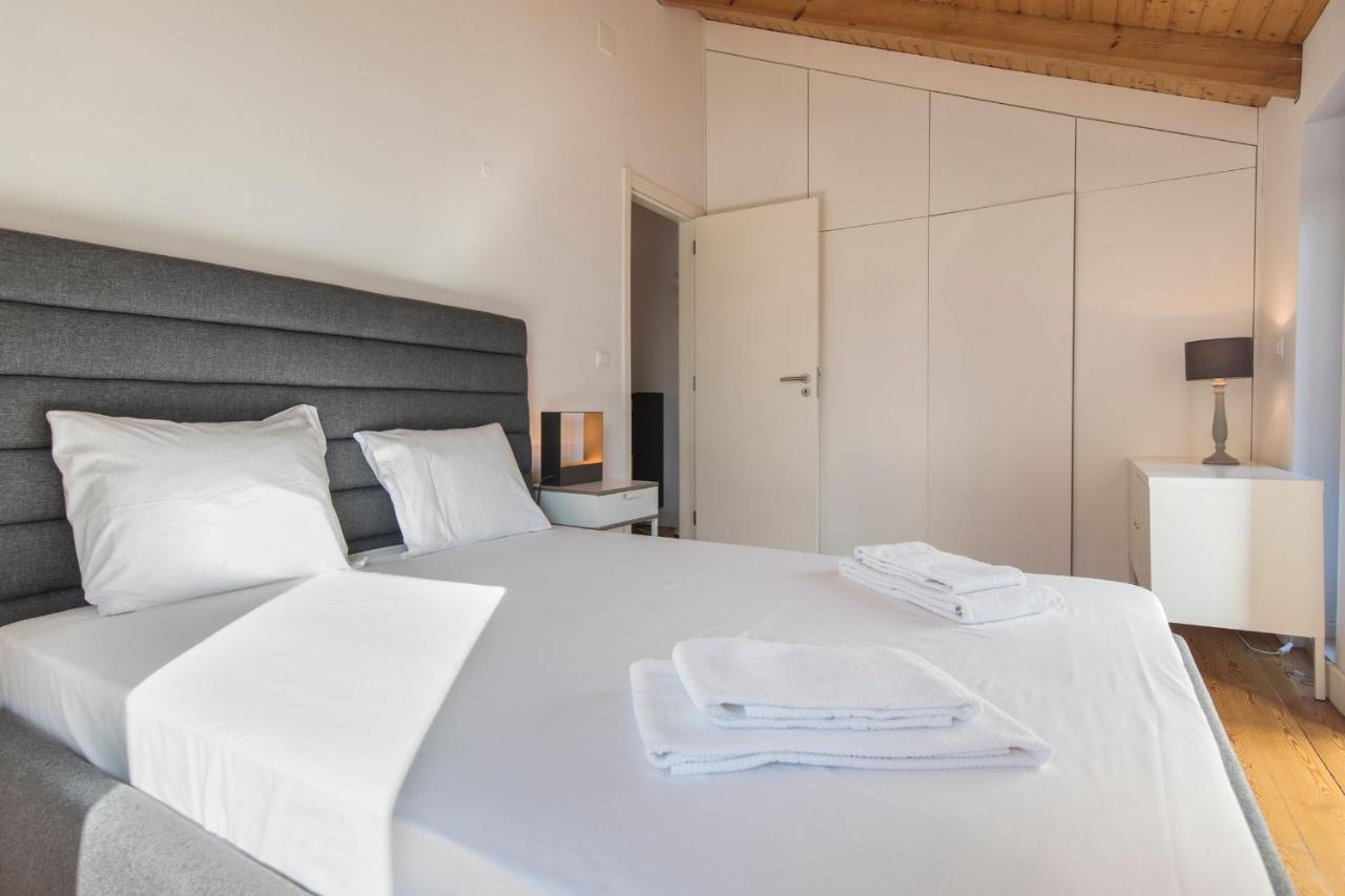 Bairro Alto Stunning Flat With Balcony By Lovelystay Apartment *
