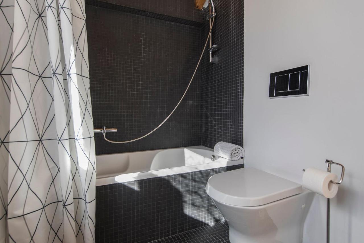 Bairro Alto Stunning Flat With Balcony By Lovelystay Apartment