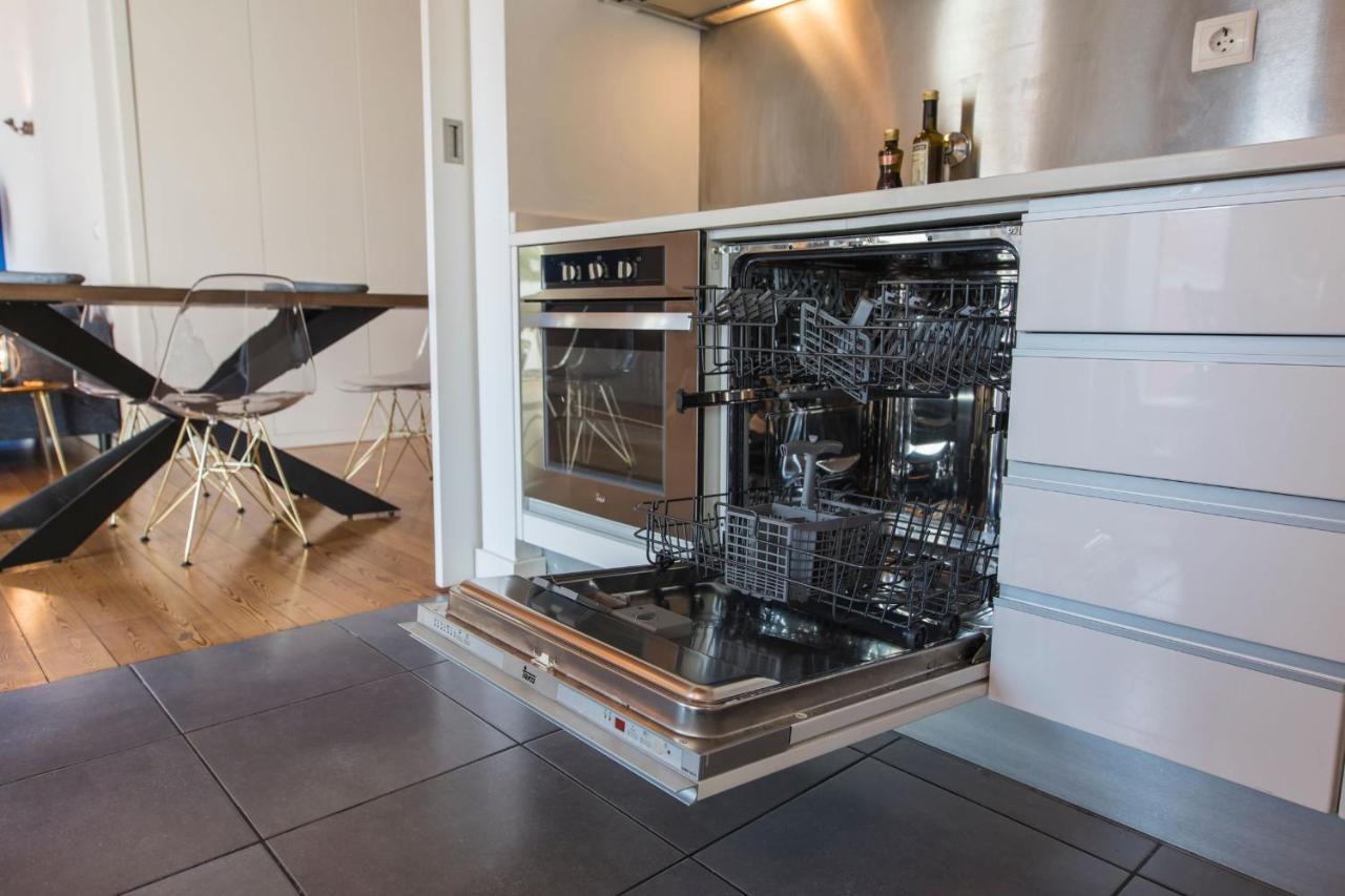 Bairro Alto Stunning Flat With Balcony By Lovelystay Apartment Lisbon