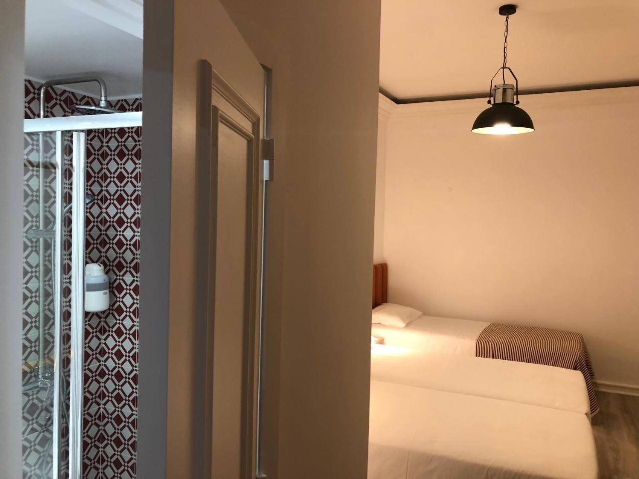 Be Marquês Quarto em Acomodações Particulares *