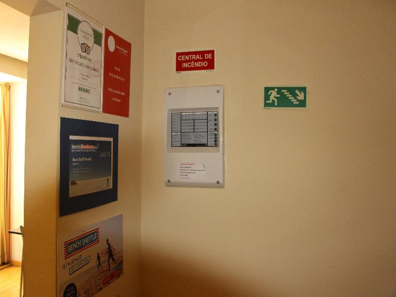 Hostel B.a.