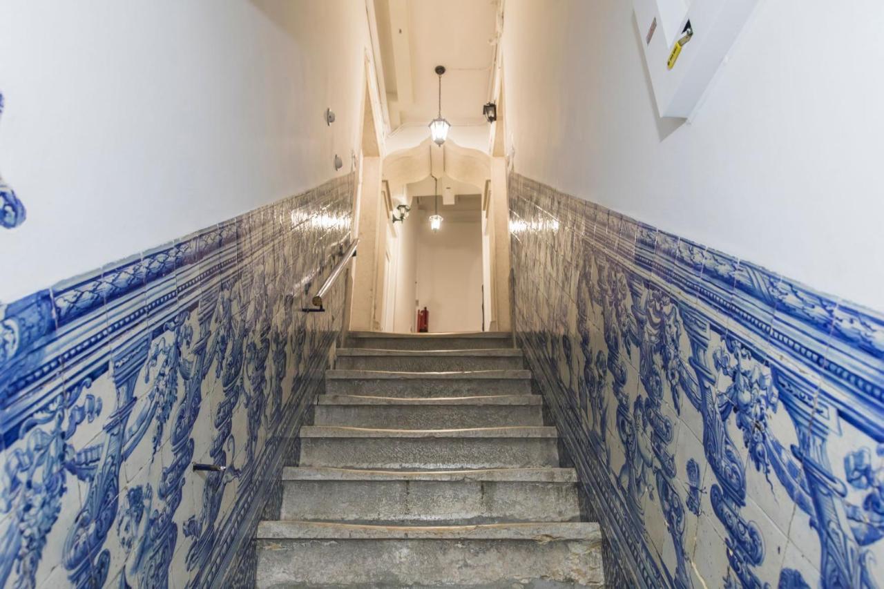 Lovelystay - Chiado 2 Bedroom Charm! * Lisbon