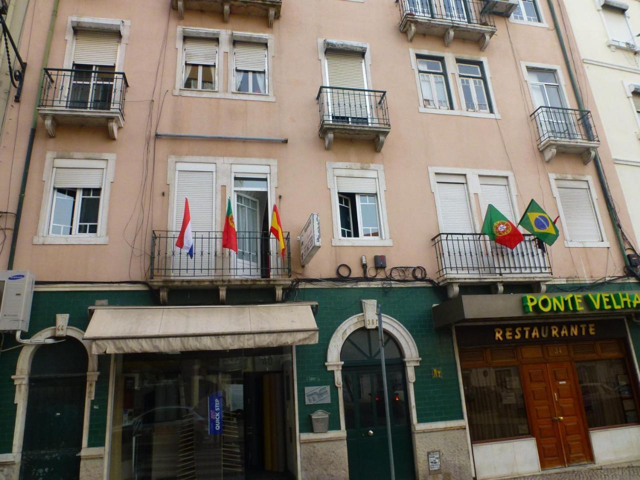 Hospedaria D. Damelio Guest house