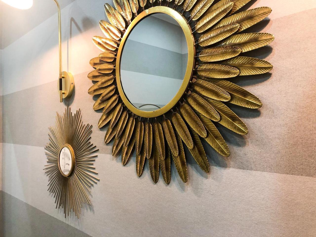 Golden • A/c - * Lisbon