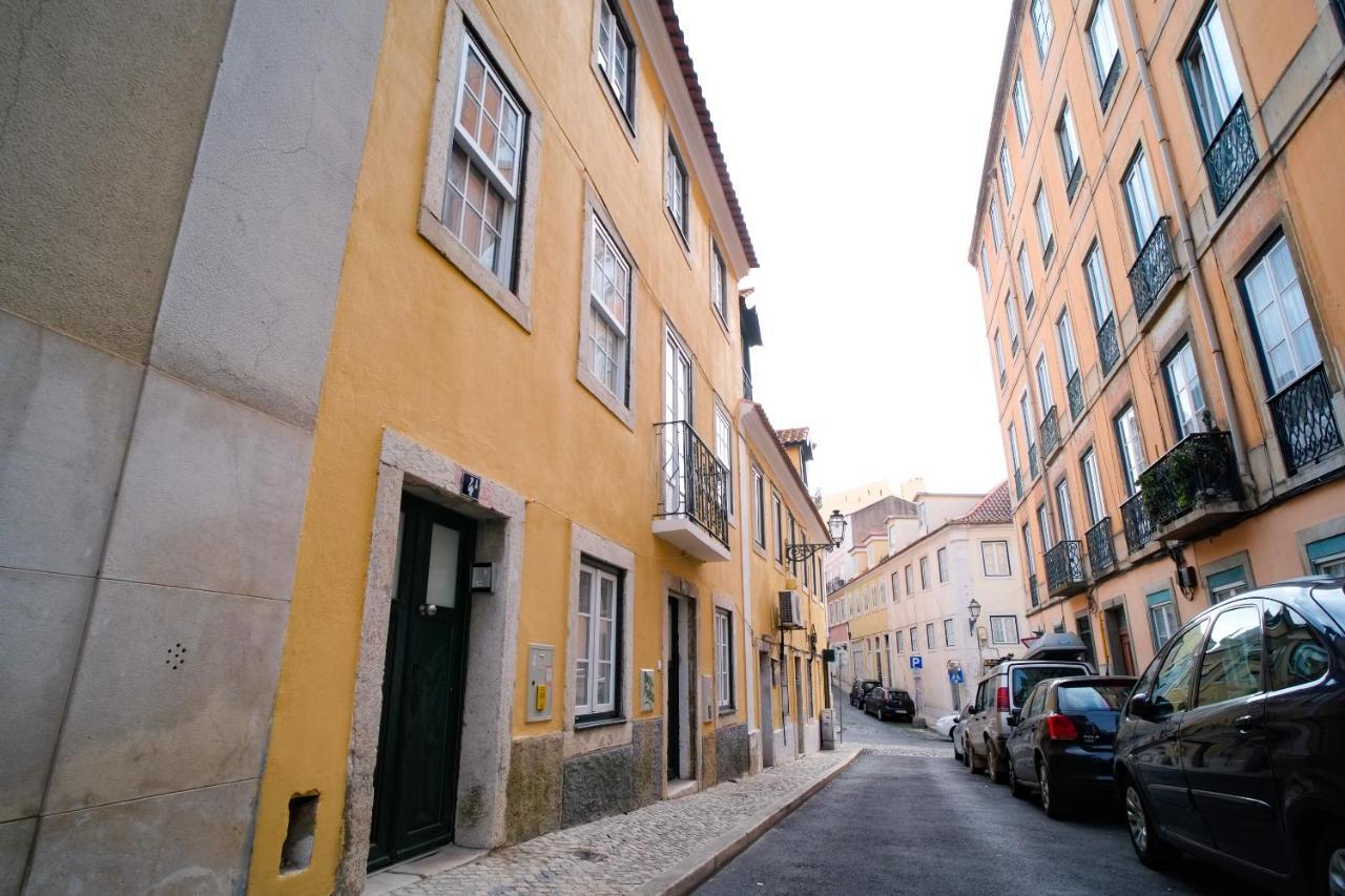 Bright And Sunny * Lisbon