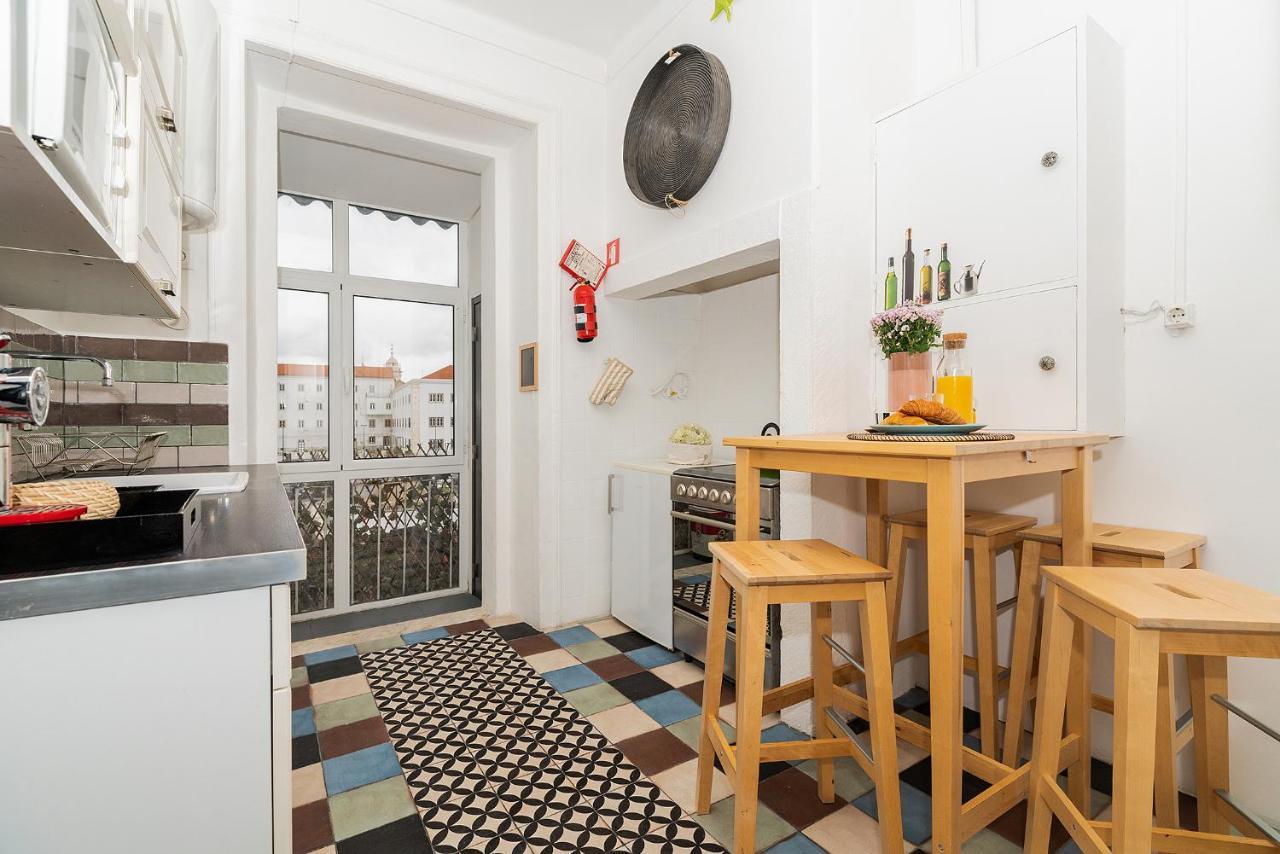 Apartment The River House Lisbon