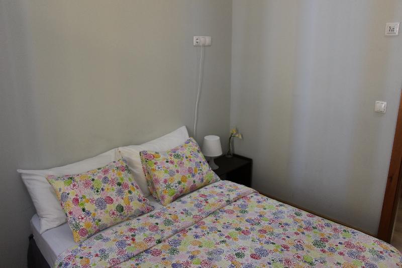 Hostel B.a. *