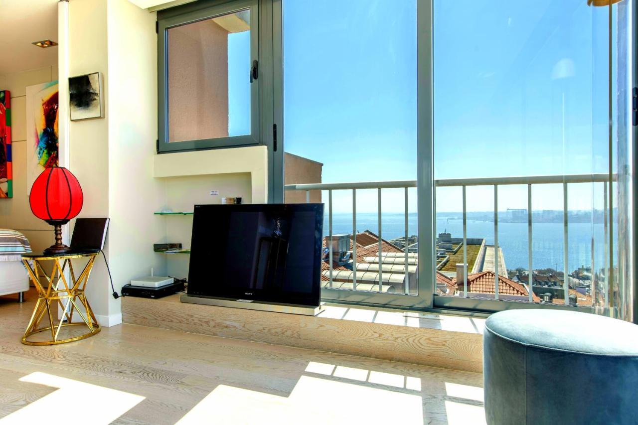 Lovelystay - Full Sky In Chiado Apartment *